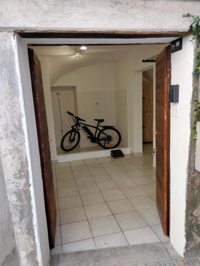 Casa Storta - Cycle Garage Con Biciclette Villa Пизоние Екстериор снимка
